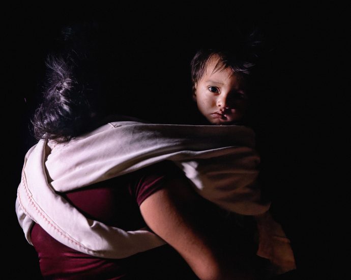 us-customs-and-border-protection-quietly-revokes-protections-for-pregnant-women-and-infants