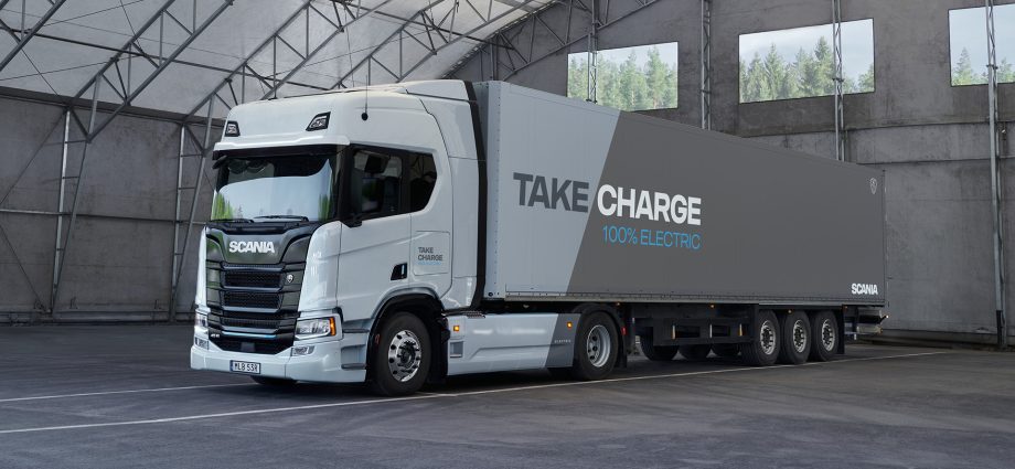 Semi Fleet Managers just got a new EV option with Scania G-Series EV Trucks offering 500kW from a 624kW battery