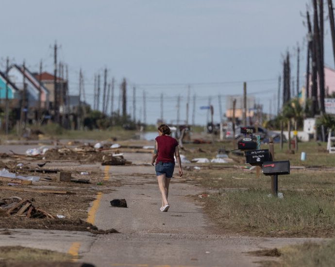 us.-government-to-stop-tracking-the-costs-of-extreme-weather