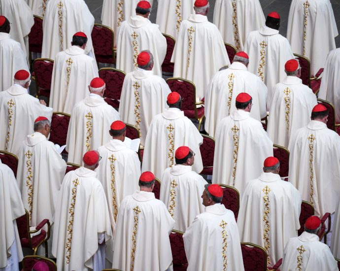 the-vatican’s-messy-finances:-will-pope-leo-xiv-be-able-to-clean-up?