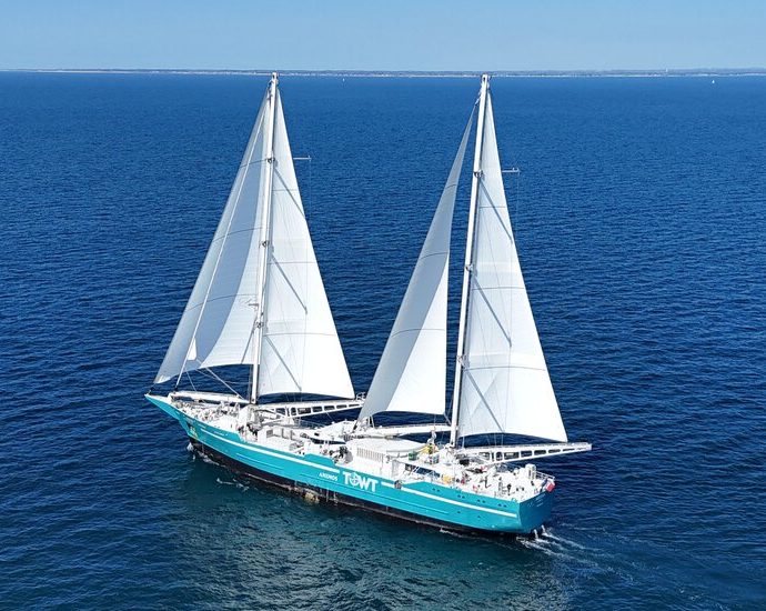 the-shipping-industry-gets-serious-about-emissions