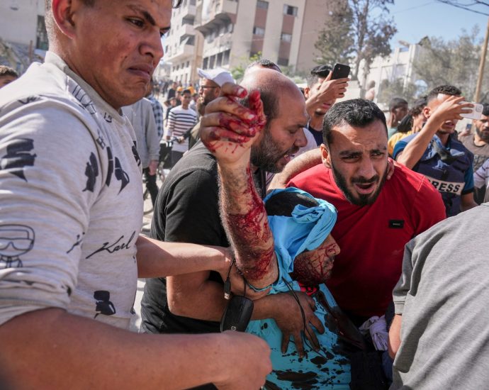children-among-21-killed-in-israel’s-attacks-on-gaza-amid-aid-blockade