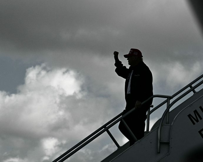 the-traitor’s-new-plane-is-“a-flying-palace”-from-qatar-royal-family
