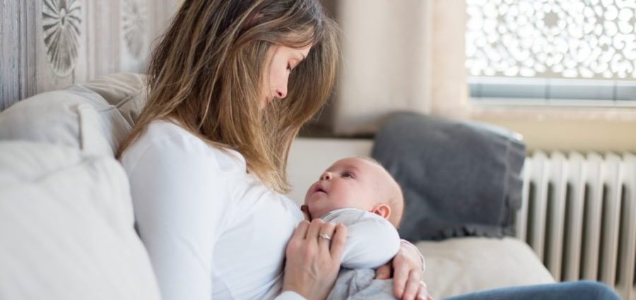 how-much-milk-is-your-baby-drinking?-hungry-for-data,-breastfeeding-moms-get-answers
