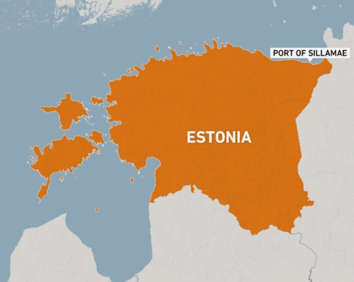 russia-detains-greek-oil-tanker-after-it-departs-estonian-port
