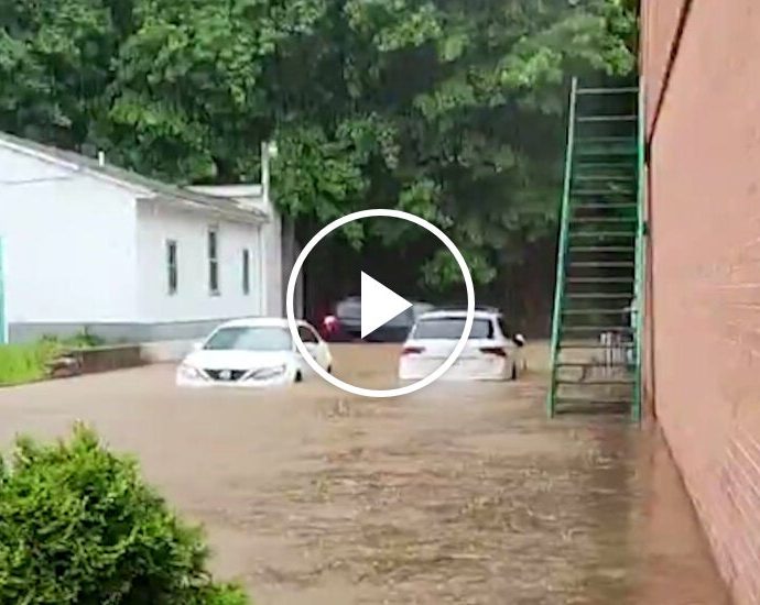 heavy-rain-brings-flash-floods-to-mid-atlantic-states