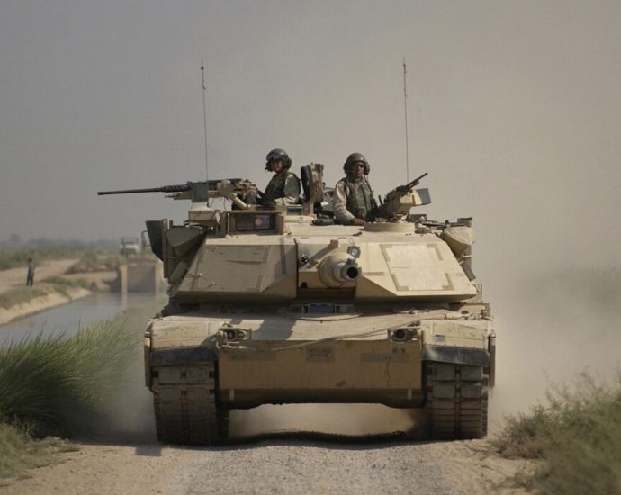 first-australian-abrams-tanks-en-route-to-ukraine-despite-us-“private-frustrations”