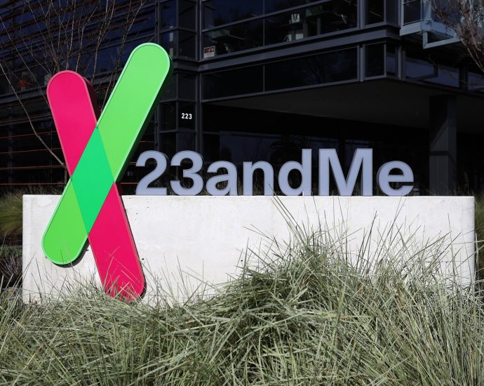 regeneron-buys-23andme-for-$256m-after-bankruptcy