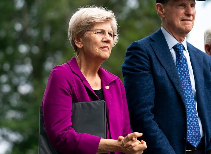 warren-warns-against-stablecoin-bill-ahead-of-floor-vote