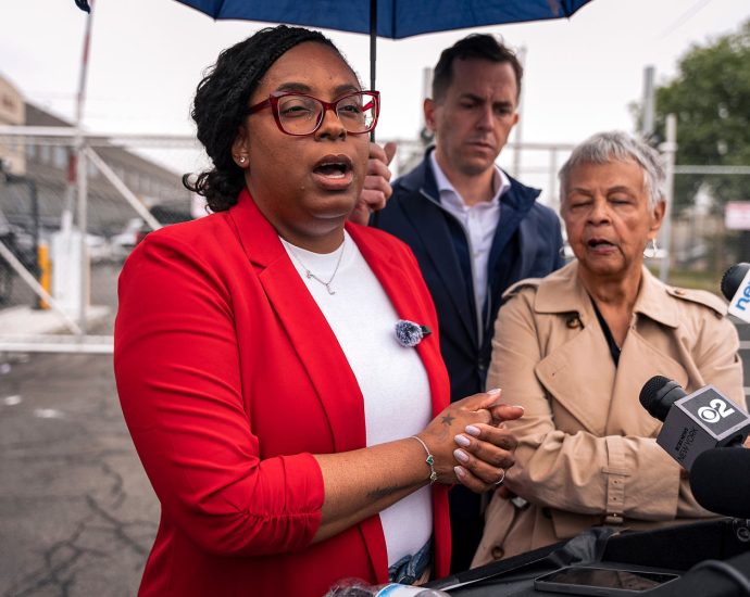 doj-says-it-has-charged-nj.-congresswoman-with-assaulting-law-enforcement-at-ice-facility