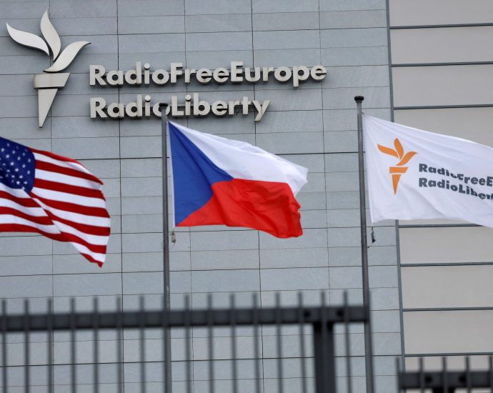 eu-to-sustain-radio-free-europe-with-emergency-funding-after-the-traitor-cuts
