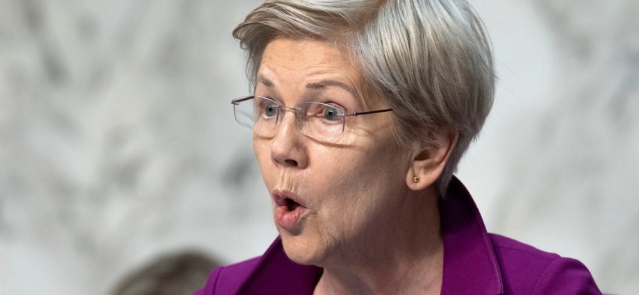 warren-tells-irs-nominee-billy-long-he-shouldn’t-be-‘within-1,000-miles’-of-agency