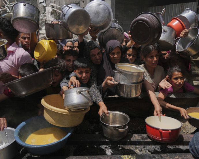 human-rights-groups-condemn-israel’s-gaza-aid-plan