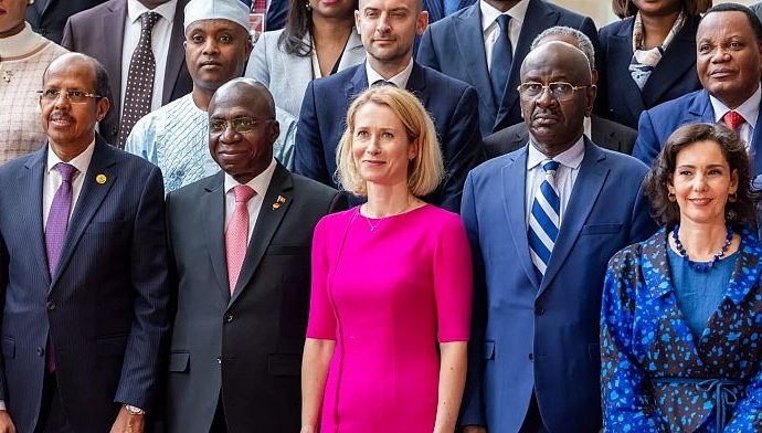 eu-and-african-union-ministers-pledge-to-boost-cooperation-on-peace,-security-and-economy