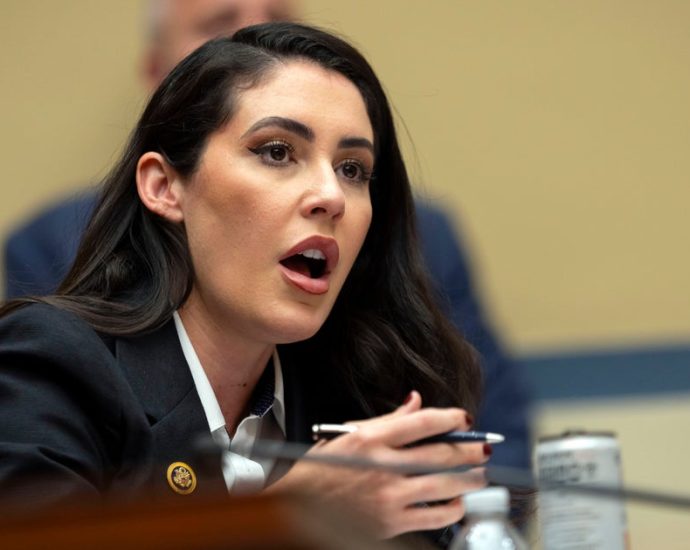 former-gop-congressional-candidate-sentenced-for-threatening-opponent