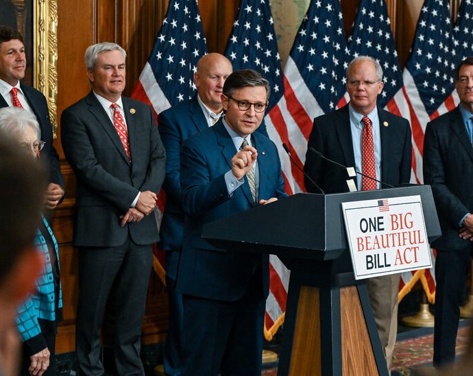 house-bill-would-derail-biden’s-signature-climate-law