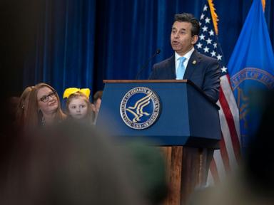 fda-panel-debates-covid-vaccine-recipe-as-questions-swirl-about-fall-shots