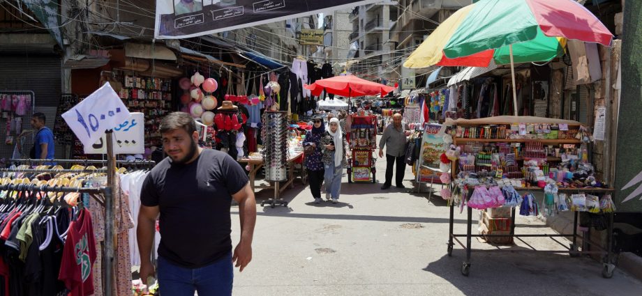 syrian-business-owners-welcome-eu’s-lifting-of-sanctions
