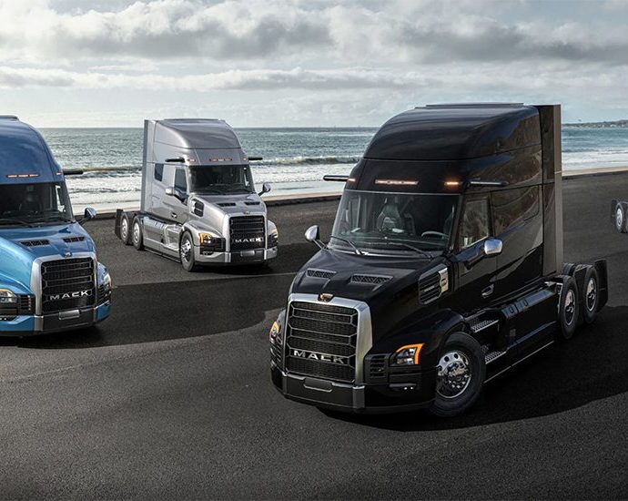 mack-trucks-to-offer-an-electric-pioneer-class-8-truck