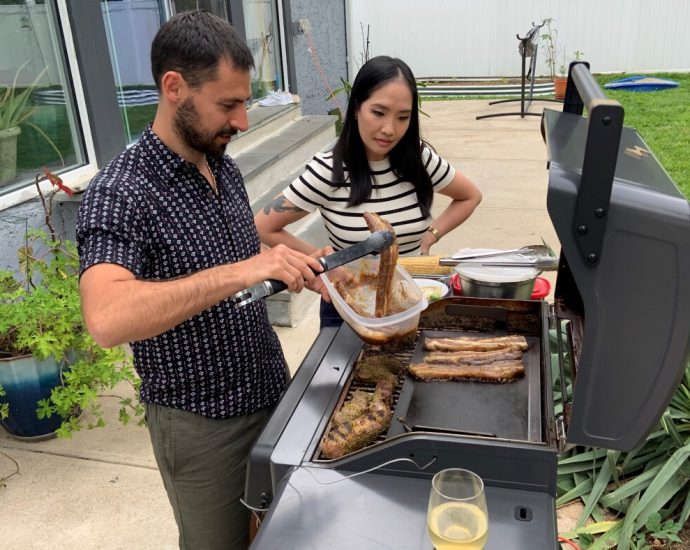 electric-grills-are-a-climate-friendly-option-to-fossil-fuel-grills