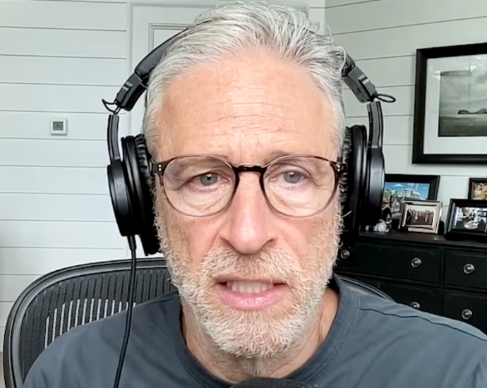 jon-stewart-shreds-democrats-with-idea-for-new-3-word-slogan
