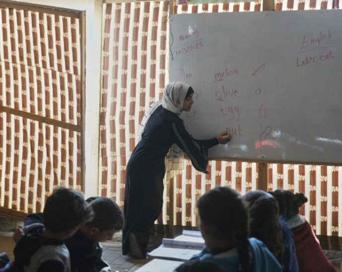 education-in-solidarity