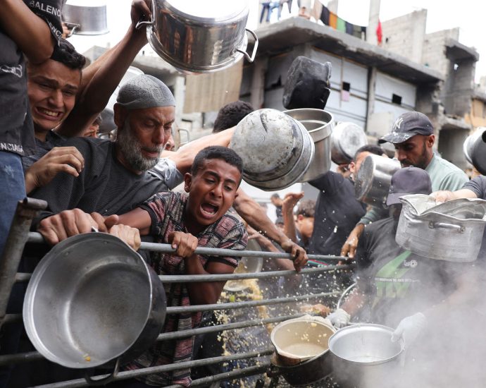 israel-has-only-authorized-a-‘teaspoon’-of-aid-for-gaza,-un.-chief-says