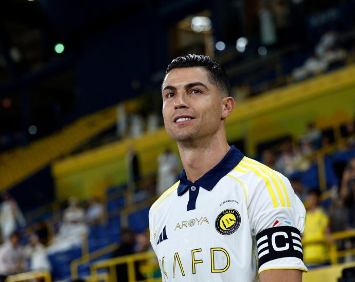 cristiano-ronaldo-could-play-at-fifa-club-world-cup:-infantino