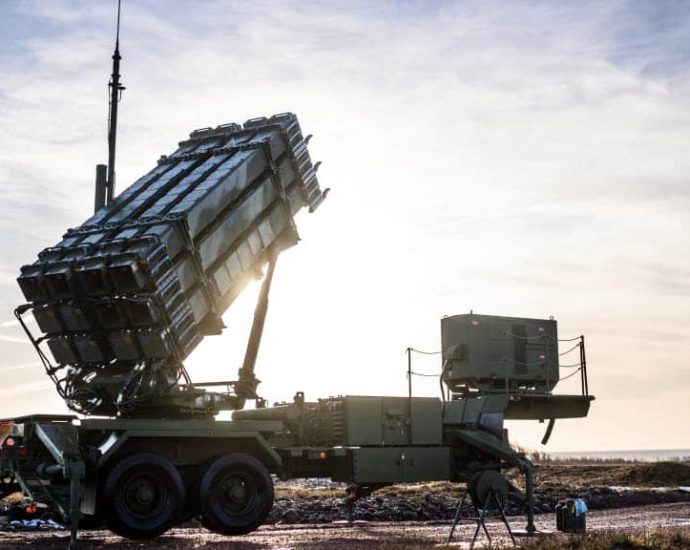 bloomberg:-europe-can’t-make-enough-weapons-for-ukraine—so-it-wants-to-buy-american