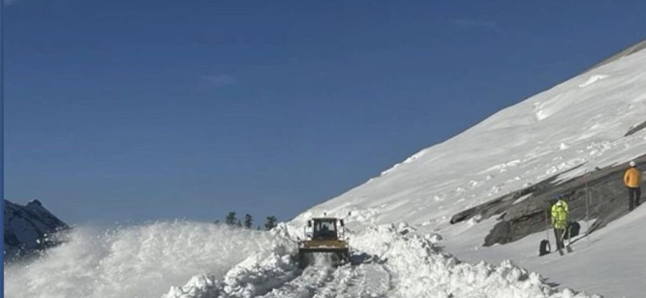 yosemite-to-reopen-tioga-road-on-memorial-day