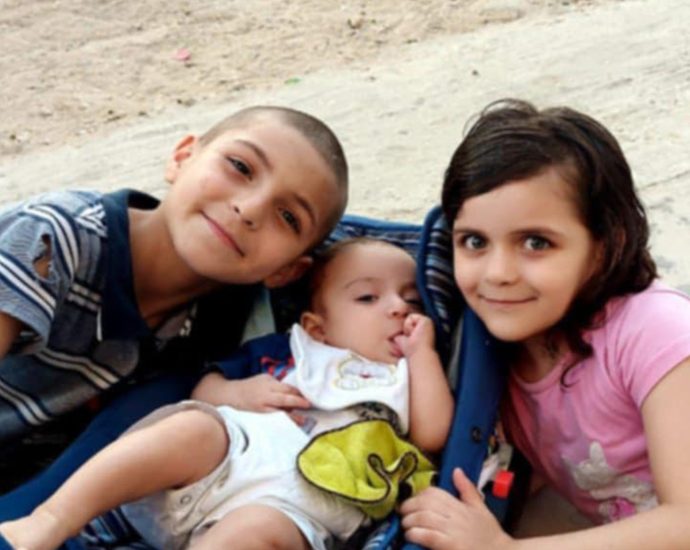 gaza-doctor-alaa-al-najjar-loses-nine-of-her-10-children-in-israeli-attack