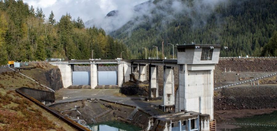 Democratic Lawmakers Say Funding Shifts for Stalled Water Projects Have
Political Motives