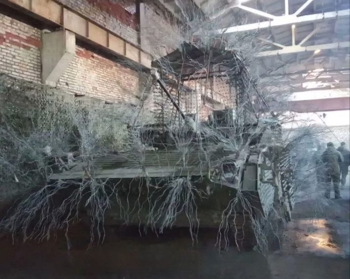 russia-tests-new-“porcupine” anti-drone-armor-ukraine’s-drones-still-win.