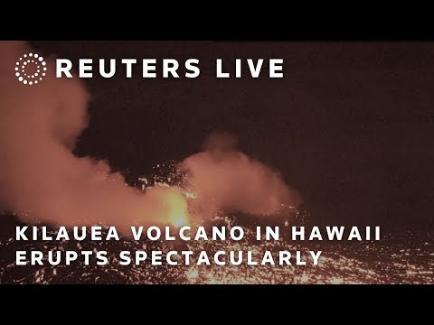 live:-kilauea-volcano-in-hawaii-erupts-spectacularly