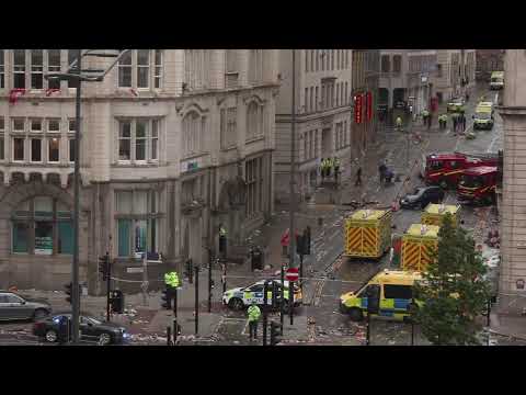 live:-uk-police-respond-to-reports-of-car-hitting-pedestrians-during-liverpool-title-parade
