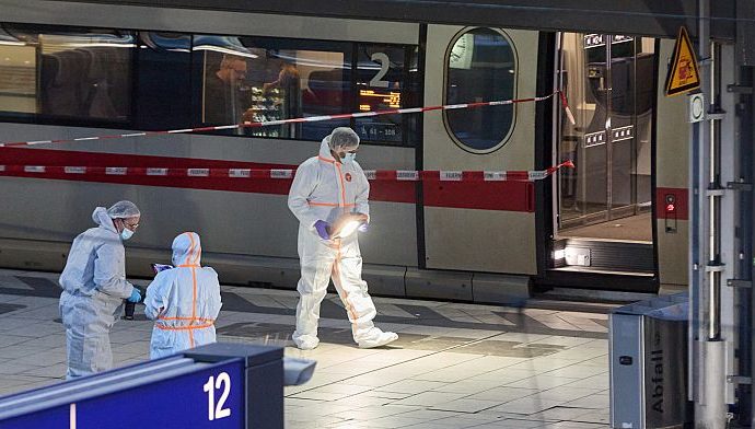 german-police-call-for-further-security-measures-after-spate-of-knife-attacks