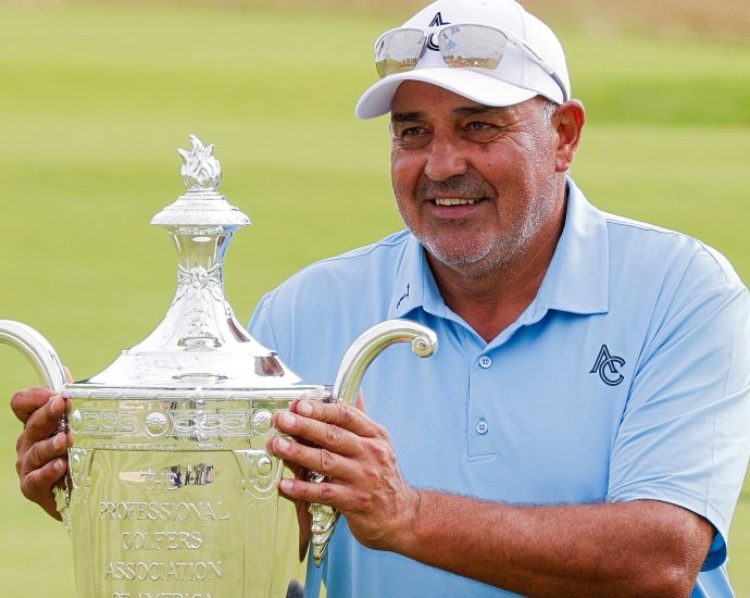 Making up for lost time, Angel Cabrera wins 2025 Senior PGA Championship at Congressional