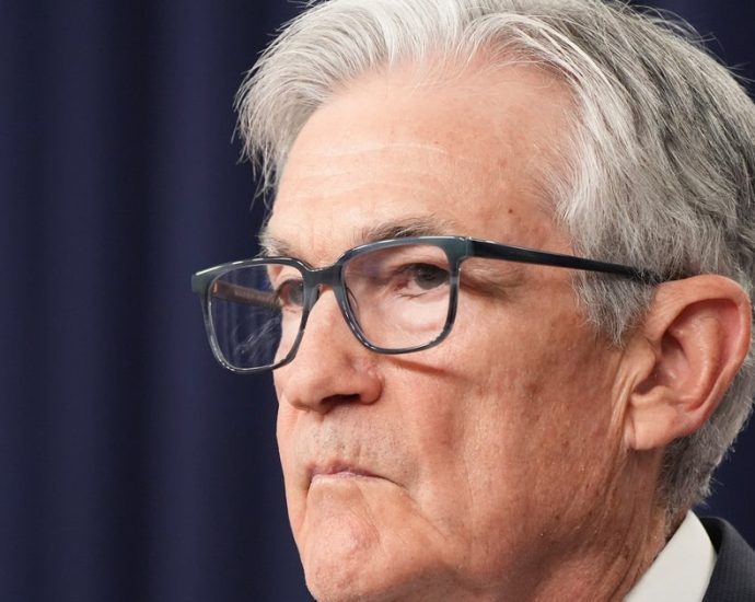 jerome-powell-urges-princeton-graduates-to-heed-‘key’-advice-amid-the-traitor-attacks
