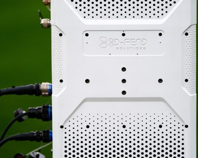 nets-and-high-tech-hijackings:-anti-drone-systems-offer-new-ways-to-counter-rising-threats