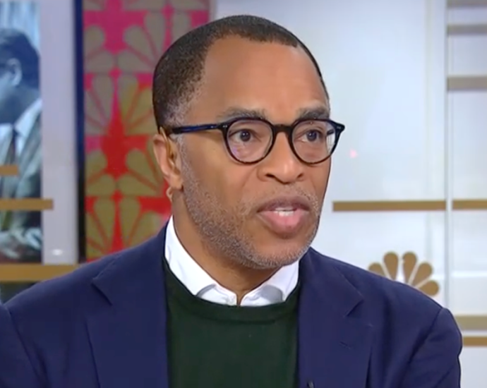 msnbc-host-nails-the-1-thing-‘obama-people’-must-do-in-2025