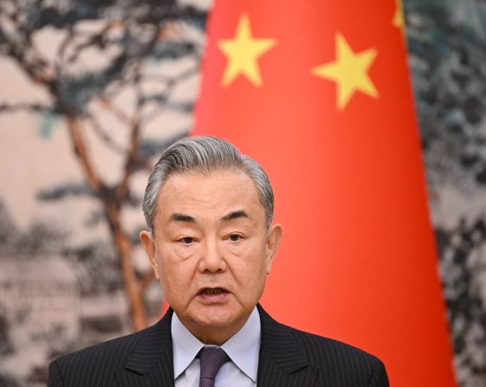 china-hosts-pacific-island-nations-in-bid-to-bolster-diplomatic,-trade-ties