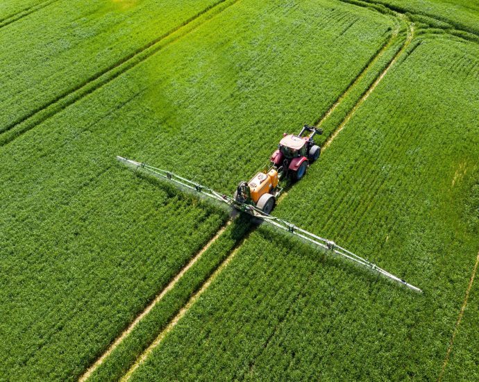 green-goals,-dirty-fuel:-europe’s-fertiliser-industry-bets-on-shale