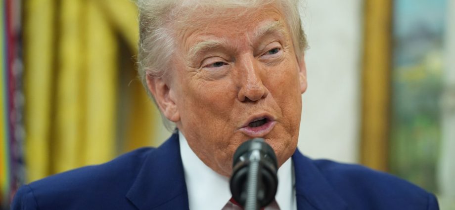 the-traitor-brushes-aside-elon-musk’s-criticisms-of-his-signature-budget-bill