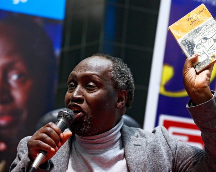 acclaimed-kenyan-writer-and-dissident,-ngugi-wa-thiong’o,-dies-at-87