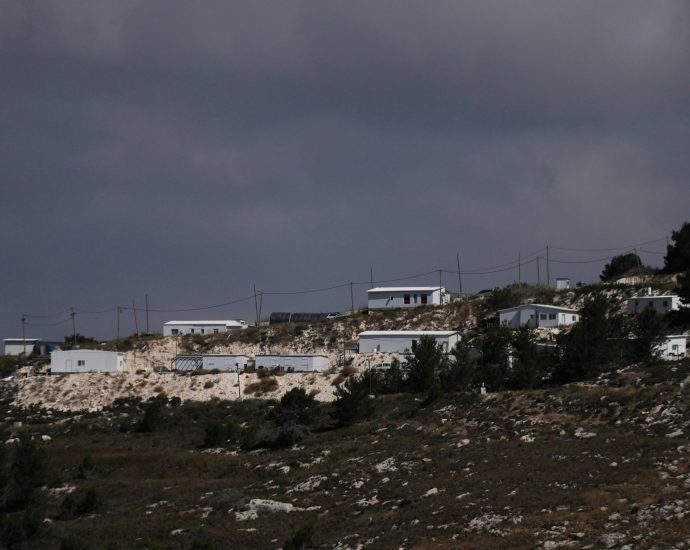 israel-announces-expansion-of-illegal-settlements-in-occupied-west-bank