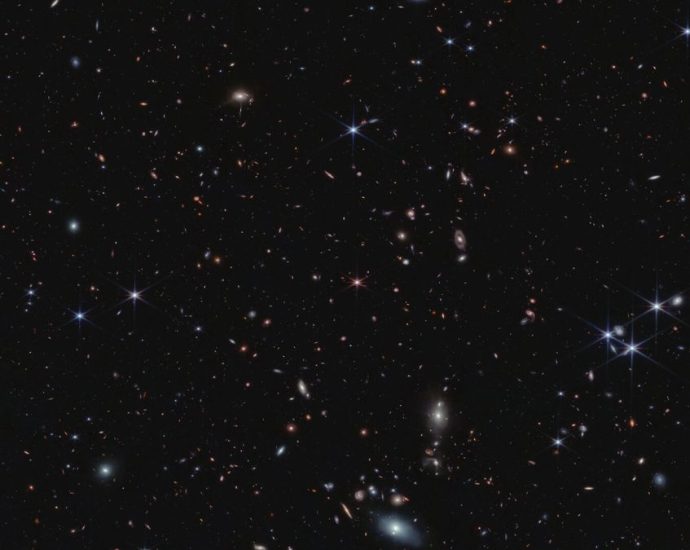 Not ‘Little Red Dots’ or roaring quasars: James Webb telescope uncovers new kind of ‘hidden’ black hole never seen before