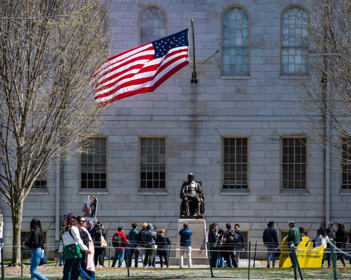 republicans-plan-to-tax-us-college-endowments:-who-will-that-hurt?