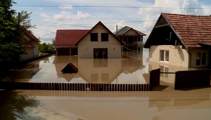 homes-and-crops-damaged-as-floods-spread-across-romania