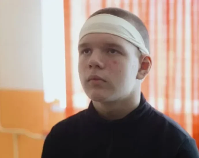 ukrainian-teen-who-saved-lives-in-sumy-attack-wins-silver-at-european-wrestling-championship