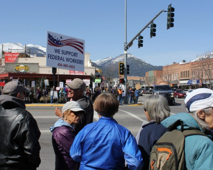 Federal Cuts Ripple Through a Bioscience Hub in Rural Montana
